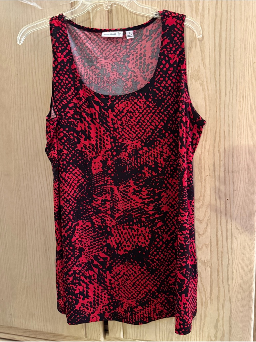 Susan Graver Red and Black Printed Tank Top